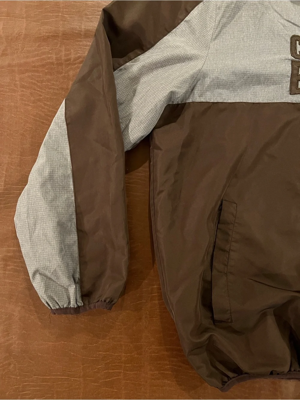 Cleveland Browns Pullover Windbreaker - Size 2XL (Please Read)